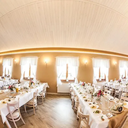 Konukevi W Dolinie Stawu - Goscinne