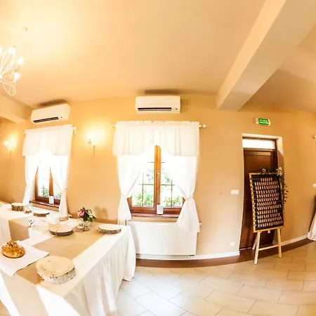 W Dolinie Stawu - Goscinne